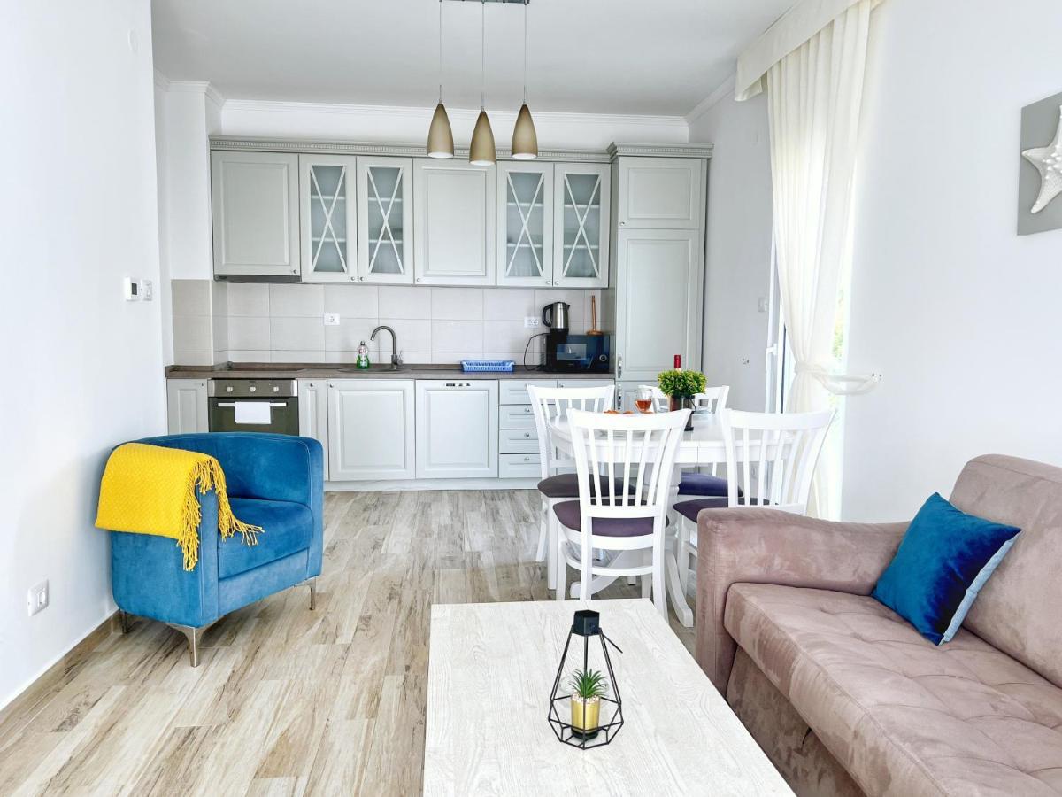 Yourhome Beach First Line Dobra Voda Kültér fotó