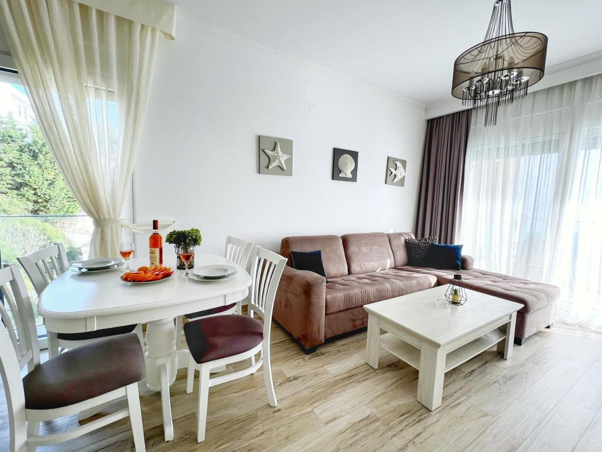 Yourhome Beach First Line Dobra Voda Kültér fotó