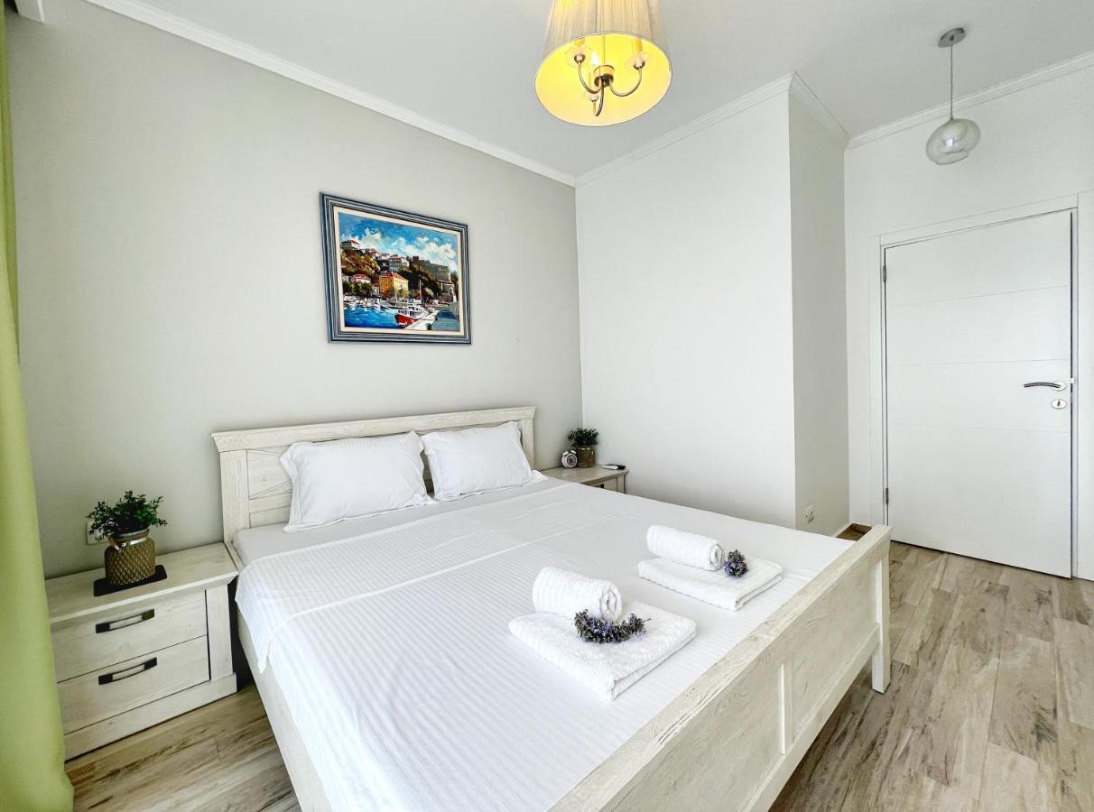 Yourhome Beach First Line Dobra Voda Kültér fotó