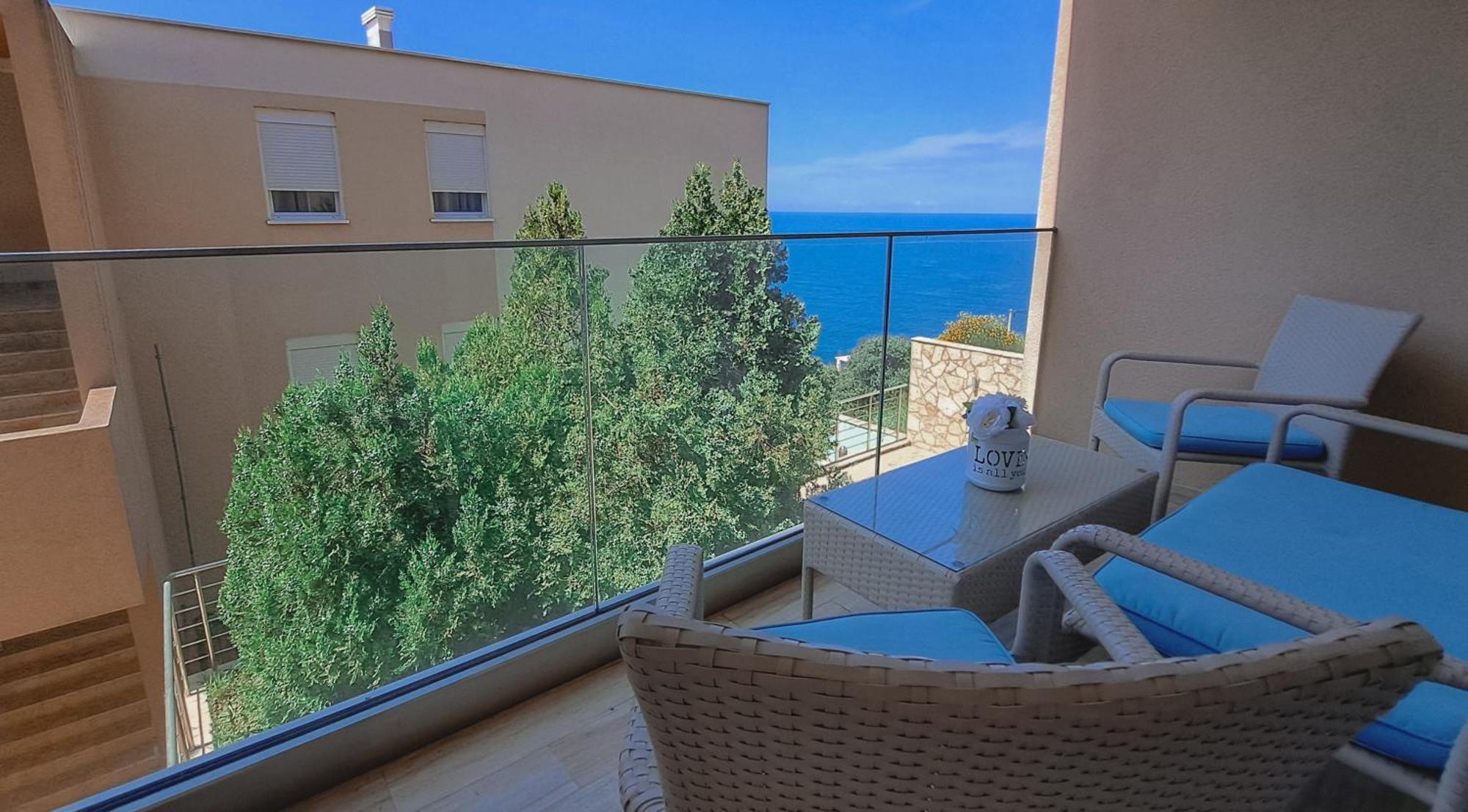 Yourhome Beach First Line Dobra Voda Kültér fotó