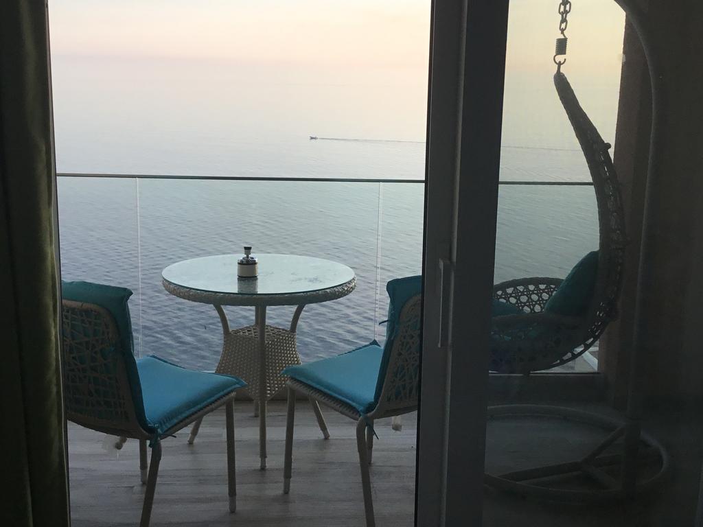 Yourhome Beach First Line Dobra Voda Kültér fotó